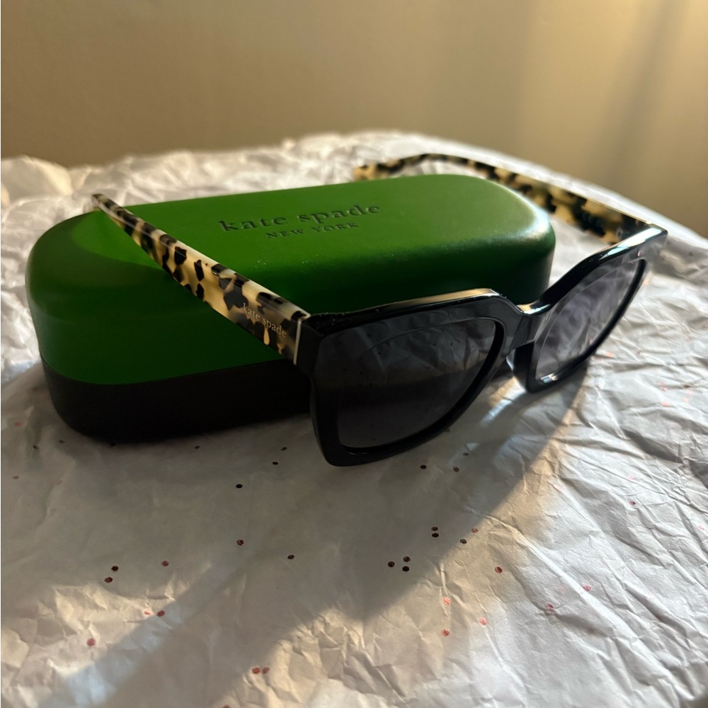 Kate Spade KS Camryn/F/S Black Frame Sunglasses with Tortoise